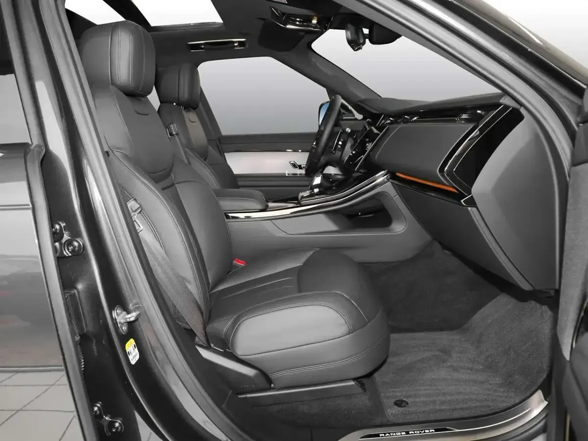 Gebraucht Land Rover Range Rover Sport HSE Dynamic 300 PS (220 kW) 2025 Carpathian grey SUV