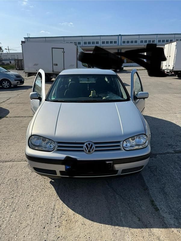 Gebraucht VW Golf IV 115 PS (84 kW) 1999 Silber Kombi