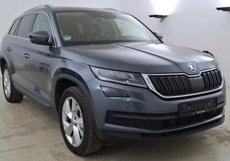 Grau Gebraucht 2018 Skoda Kodiaq Style SUV | 23.900 € (Superpreis) - Bild 1/4