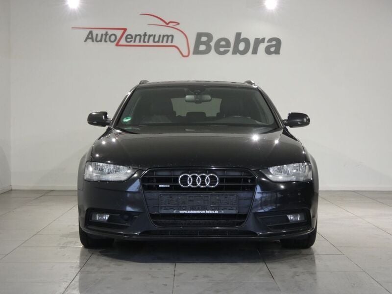 Używany Audi A4 S-Line 245 KM (180 kW) 2014 Czarny Kombi