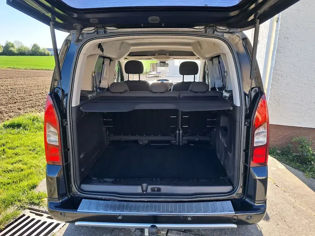 Gebraucht Citroën Berlingo SELECTION 92 PS (67 kW) 2014 Schwarz Van / Kleinbus