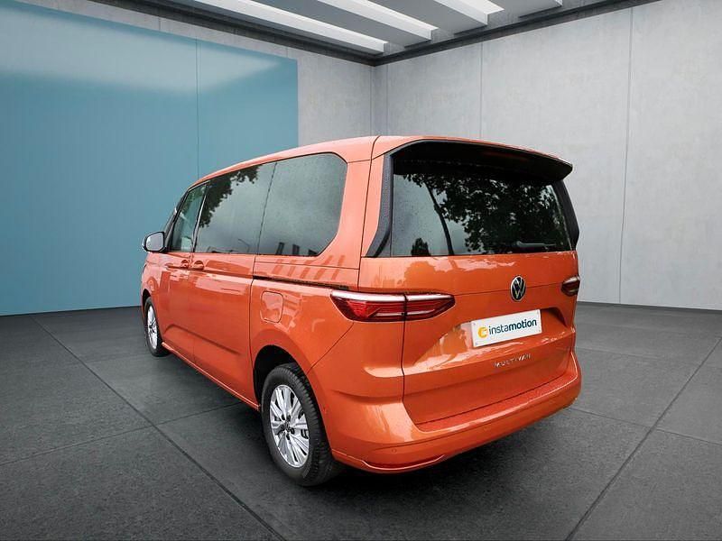 Gebraucht VW Multivan 204 PS (150 kW) 2024 Orange Van / Kleinbus