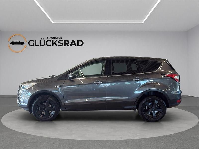 Second-hand Ford Kuga 150 CP (110 kW) 2018 Gri SUV