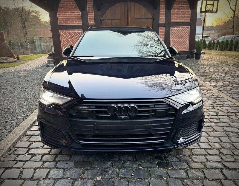 Gebraucht Audi A6 S-Line 204 PS (150 kW) 2022 Blau Kombi