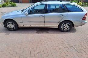 Gebraucht Mercedes C200 163 PS (119 kW) 2003 Silber Kombi
