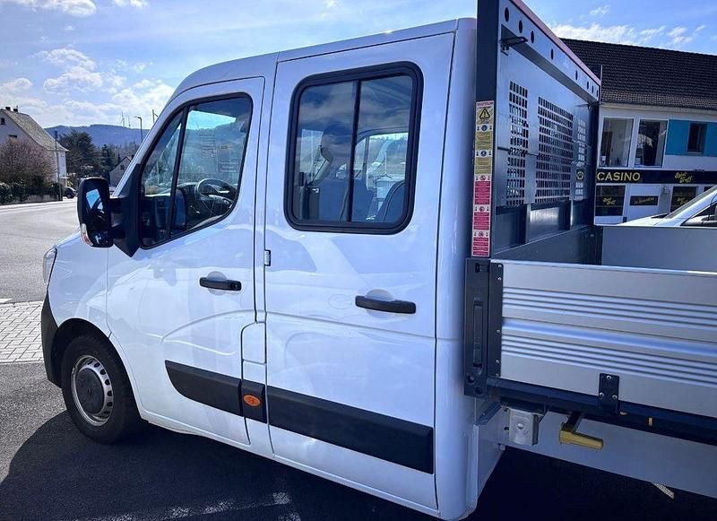 Gebraucht Renault Master 163 PS (119 kW) 2024 Weiß Van / Kleinbus