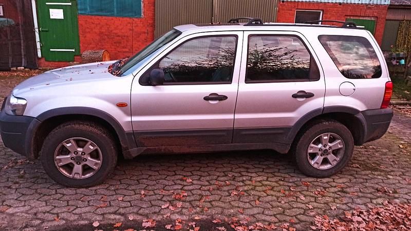 Gebraucht Ford Maverick 150 PS (110 kW) 2004 Silber SUV