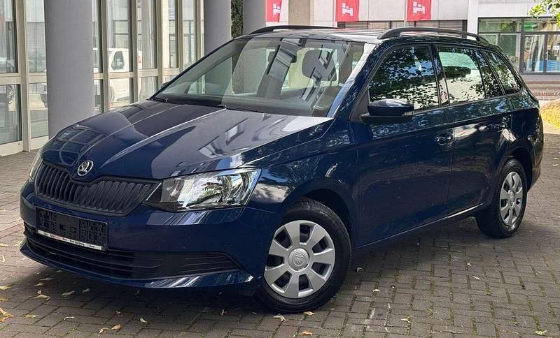 Blau Gebraucht 2015 Skoda Fabia Active Kombi | 6.500 € (Fairer Preis) - Bild 1/4