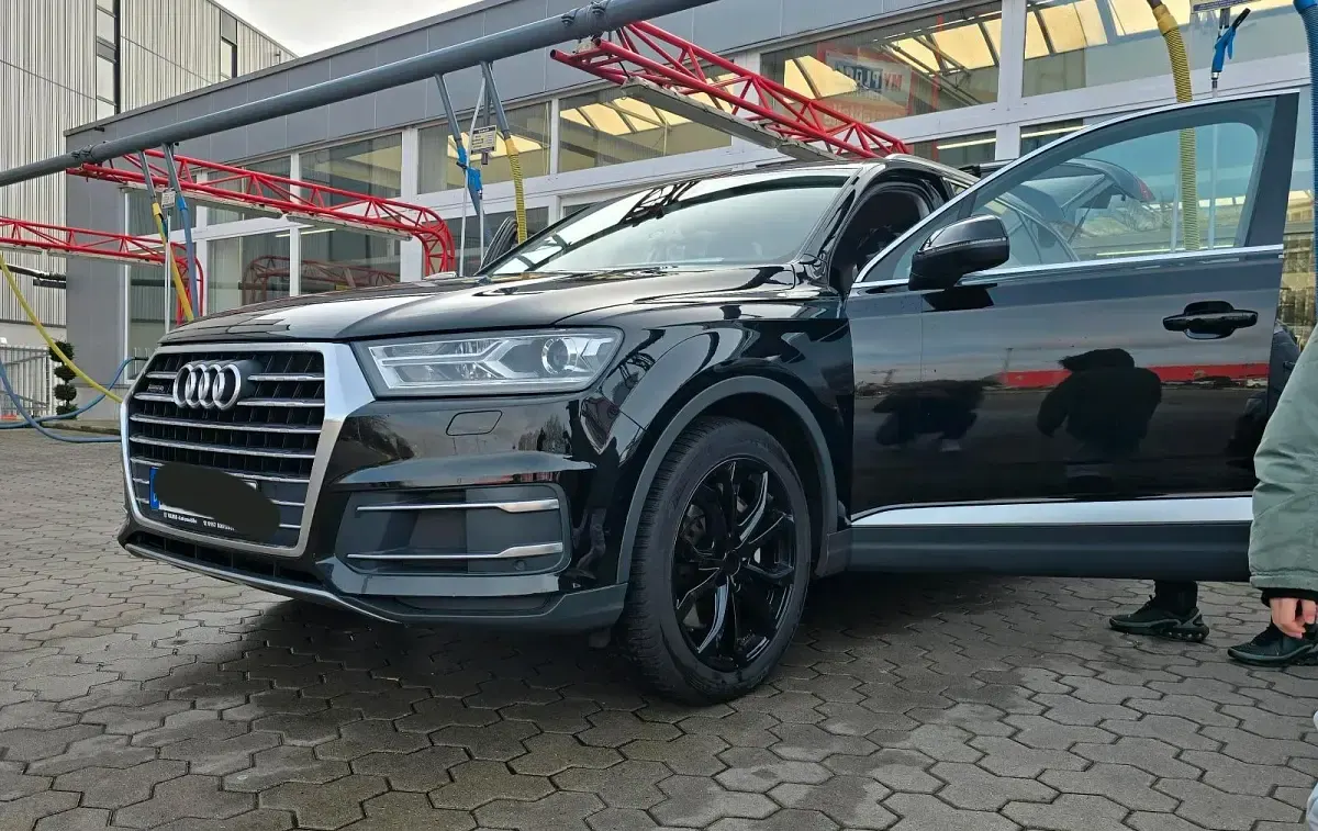 Gebraucht Audi Q7 272 PS (200 kW) 2015 Schwarz SUV