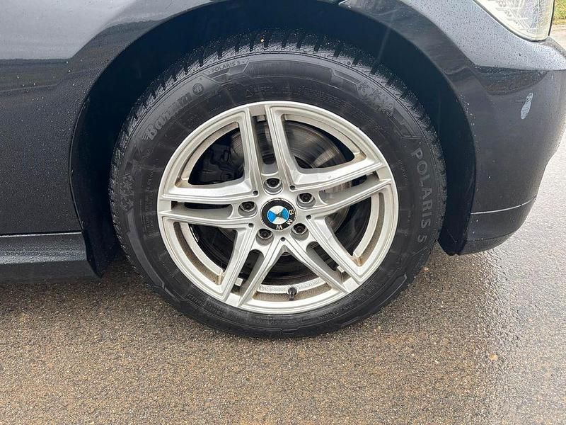 Gebraucht BMW 320 184 PS (135 kW) 2012 Schwarz Kombi