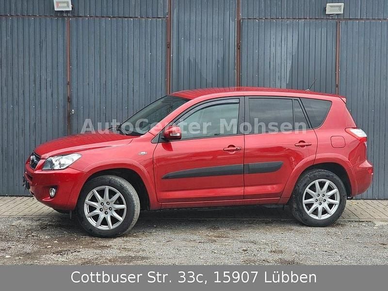 Rot Gebraucht 2009 Toyota RAV4 Executive SUV | 7.999 € (Guter Preis) - Bild 1/4
