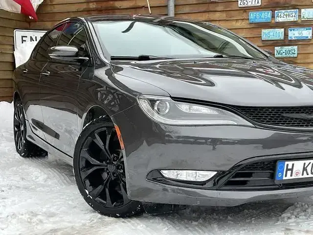 Second-hand Chrysler 200 294 CP (216 kW) 2014 Gri Berlinǎ