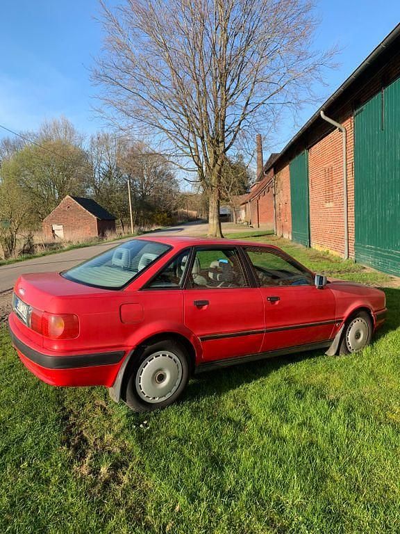 Second-hand Audi 80 90 CP (66 kW) 1991 Roșu Berlinǎ
