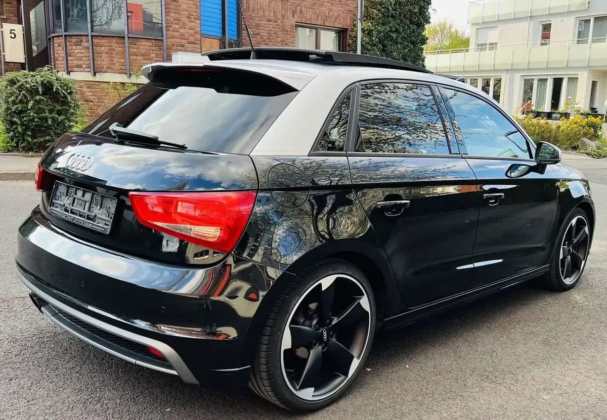 Gebraucht Audi A1 Sportback 185 PS (136 kW) 2013 Kleinwagen