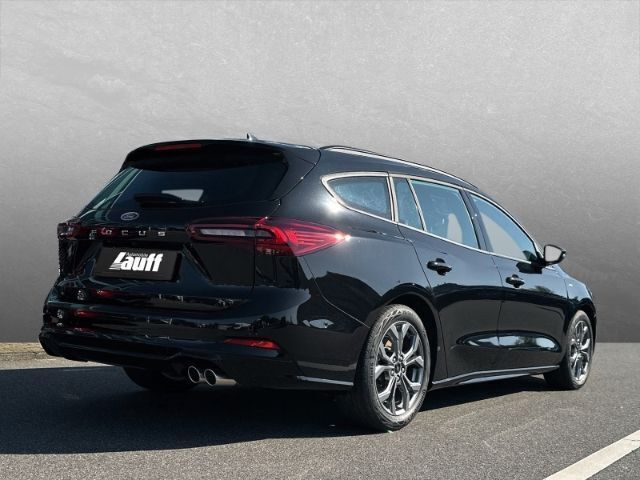 Gebraucht Ford Focus Titanium 155 PS (114 kW) 2024 Schwarz Kombi