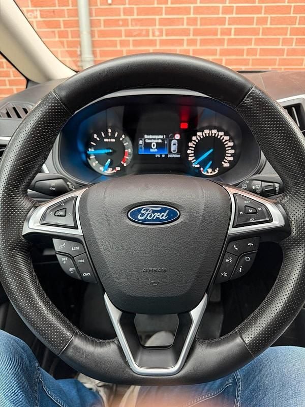 Gebraucht Ford S-MAX S 150 PS (110 kW) 2016 Grau Van / Kleinbus