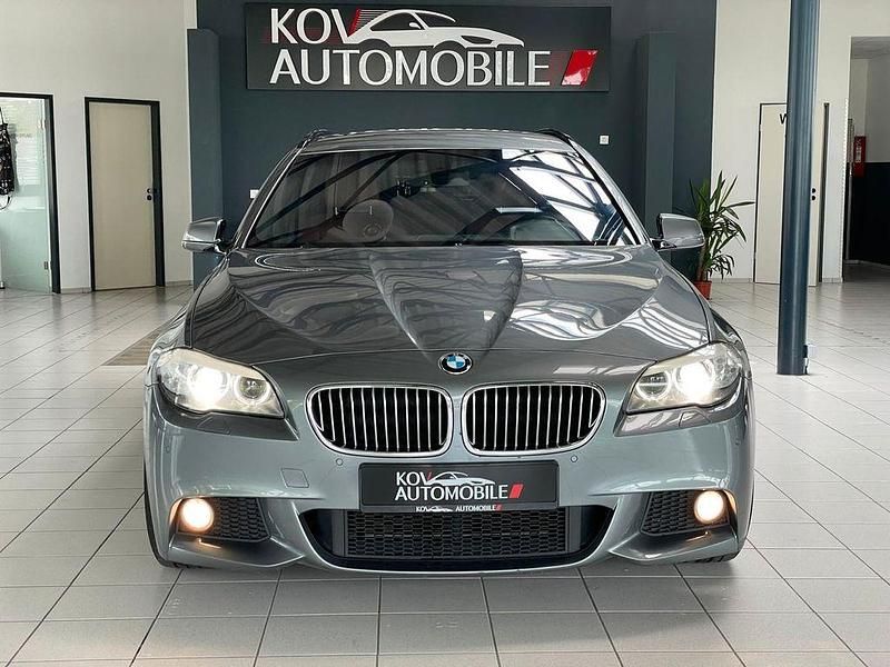 Grau Gebraucht 2013 BMW 520 M Sport Kombi | 15.000 € (Etwas zu teuer) - Bild 1/4