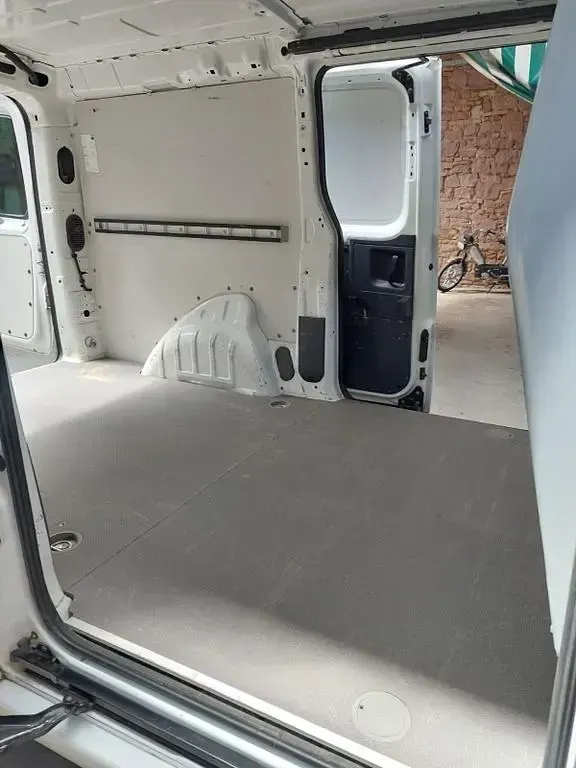 Gebraucht Peugeot Expert 128 PS (94 kW) 2015 Weiß Van