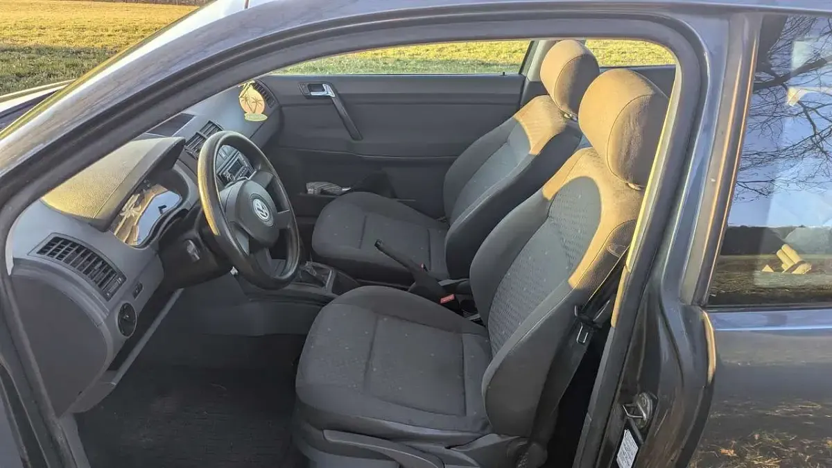 Gebraucht VW Polo 45 PS (33 kW) 2013 Blau Kleinwagen