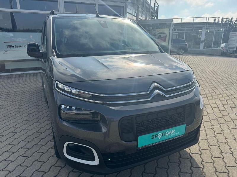 Platinumgrau metallic Gebraucht 2021 Citroën Berlingo PureTech Van / Kleinbus | 23.999 € (Fairer Preis) - Bild 1/4