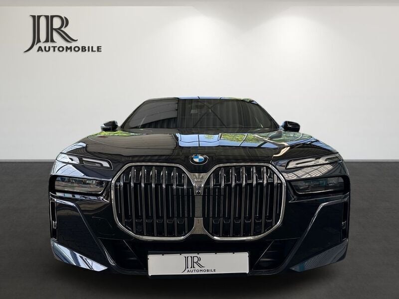 Gebraucht BMW 740 M Sport 286 PS (210 kW) 2024 Schwarz Limousine
