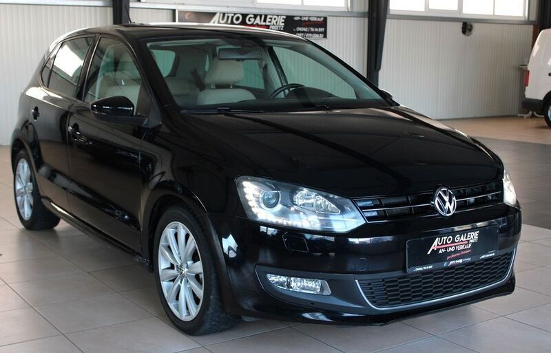 Schwarz Gebraucht 2011 VW Polo Highline Limousine | 6.990 € (Fairer Preis) - Bild 1/4