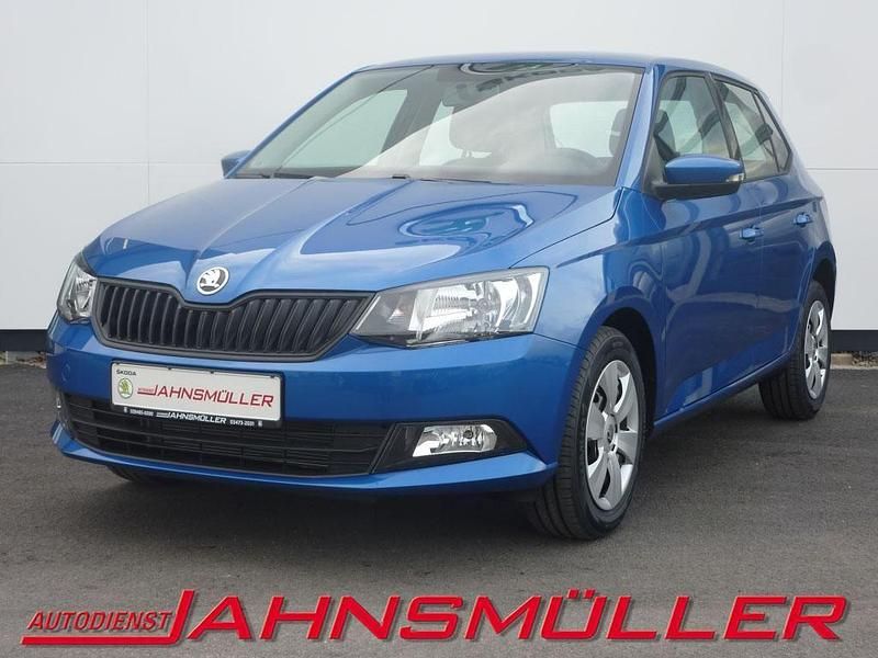 Blau Gebraucht 2018 Skoda Fabia Limousine | 8.300 € (Fairer Preis) - Bild 1/4