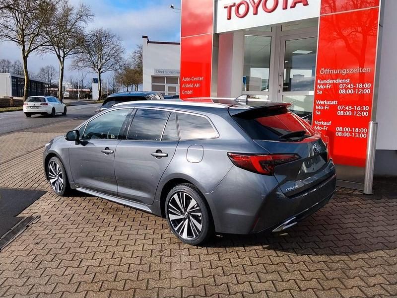 Ny Toyota Corolla 178 HK (130 kW) 2025 Grå Stationcar