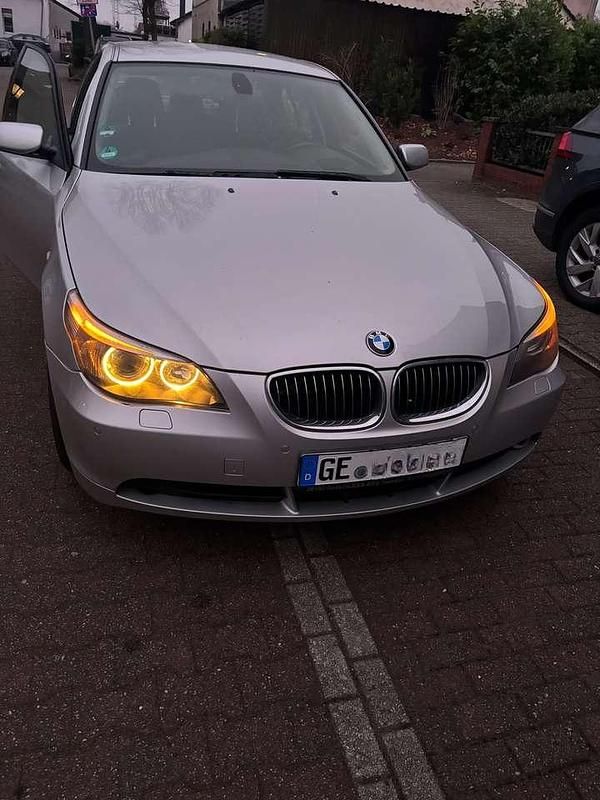 Gebraucht BMW 525 163 PS (119 kW) 2007 Limousine