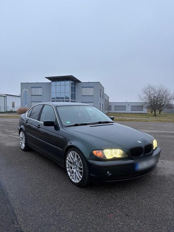 Gebraucht 2004 BMW 325 Limousine | 4.300 € (Fairer Preis) - Bild 1/4