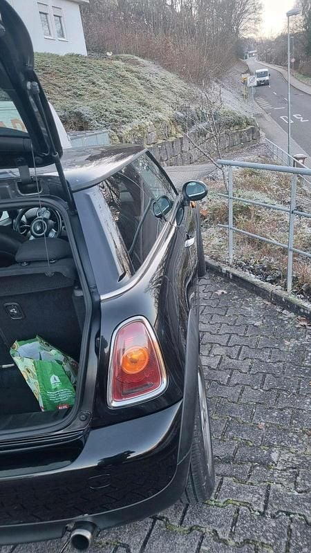 Gebraucht Mini Cooper 120 PS (88 kW) 2009 Schwarz Kleinwagen