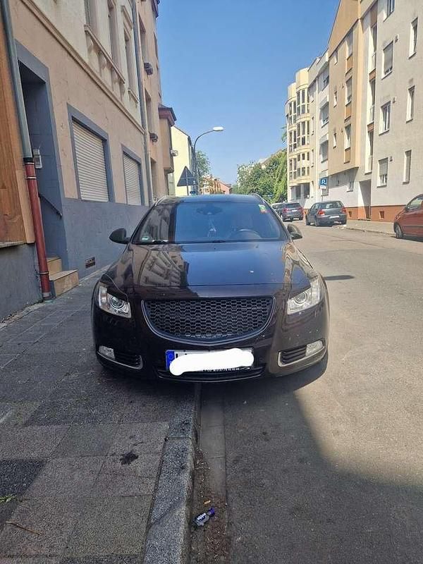Gebraucht 2010 Opel Insignia Sport Kombi | 5.500 € (Etwas zu teuer) - Bild 1/4