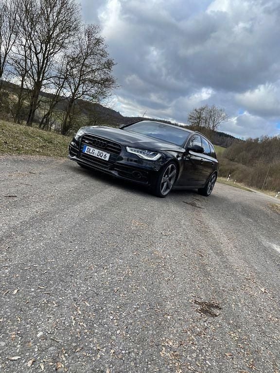 Gebraucht Audi A6 Ambiente 245 PS (180 kW) 2013 Schwarz Kombi