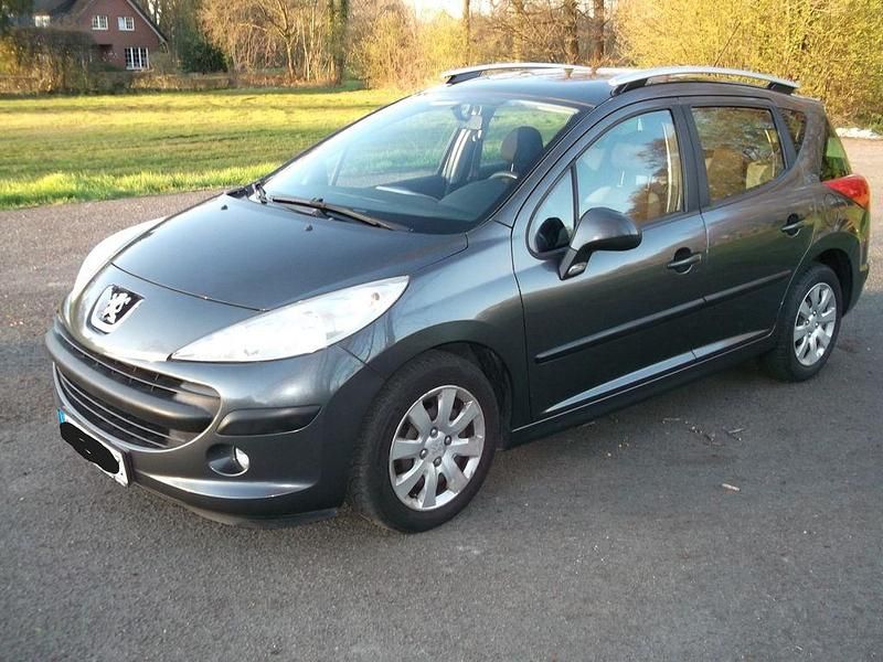 Grau Gebraucht 2008 Peugeot 207 Tendance Kombi | 3.400 € (Etwas zu teuer) - Bild 1/4
