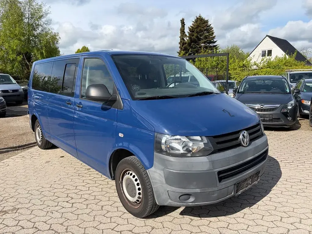 Gebraucht VW Caravelle 116 PS (85 kW) 2012 Blau Van