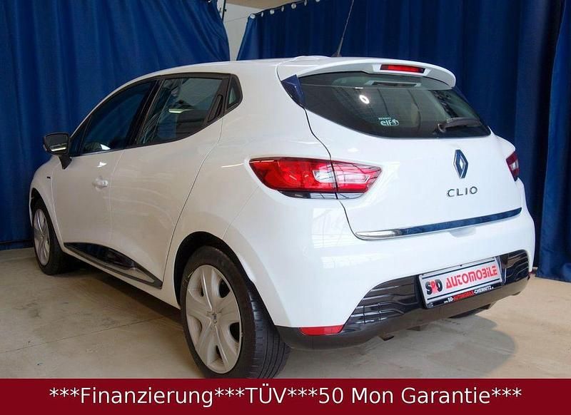 Gebraucht Renault Clio IV LIMITED 73 PS (53 kW) 2016 Weiß Limousine