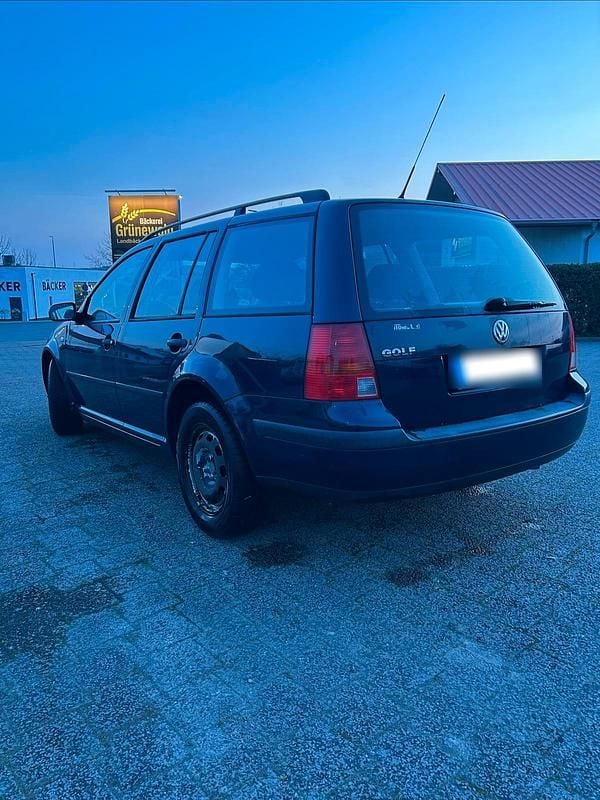 Gebraucht VW Golf IV 75 PS (55 kW) 2003 Blau Kombi