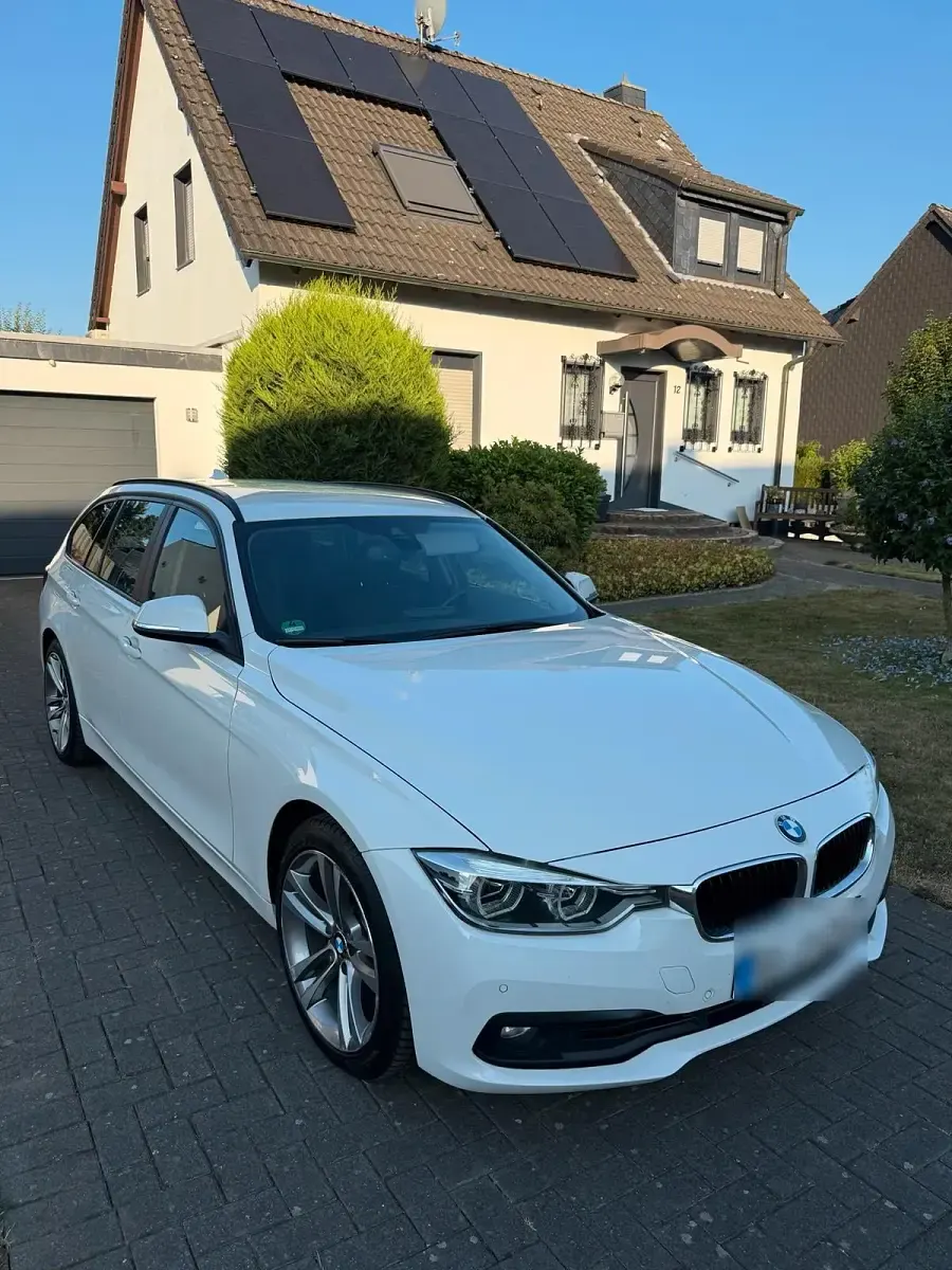 Gebraucht BMW 320 190 PS (139 kW) 2017 Weiß Kombi