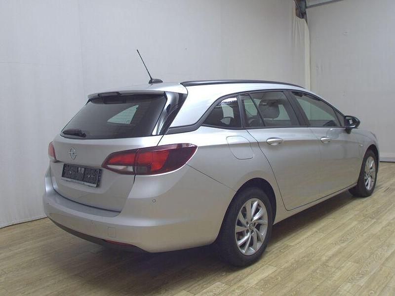 Gebraucht Opel Astra Business 122 PS (89 kW) 2022 Silber Kombi