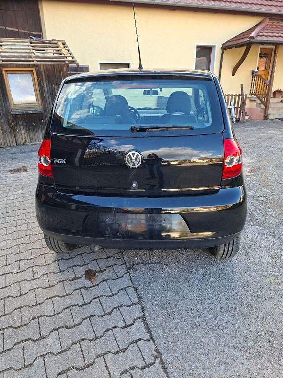 Usata VW Fox 54 CV (39 kW) 2015 Nero Utilitaria