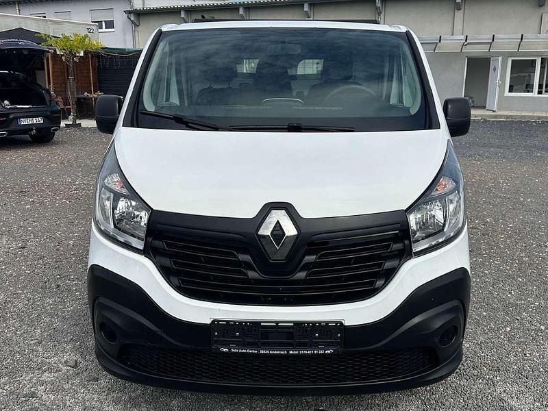 Weiß Gebraucht 2017 Renault Trafic Basis Van | 6.900 € (Superpreis) - Bild 1/4