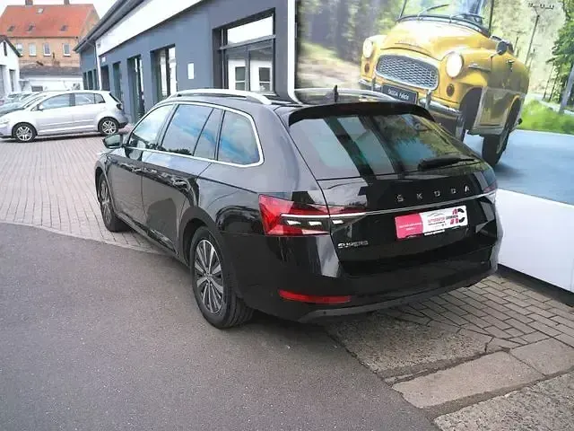 Gebraucht Skoda Superb Style 360 PS (264 kW) 2023 Schwarz Kombi