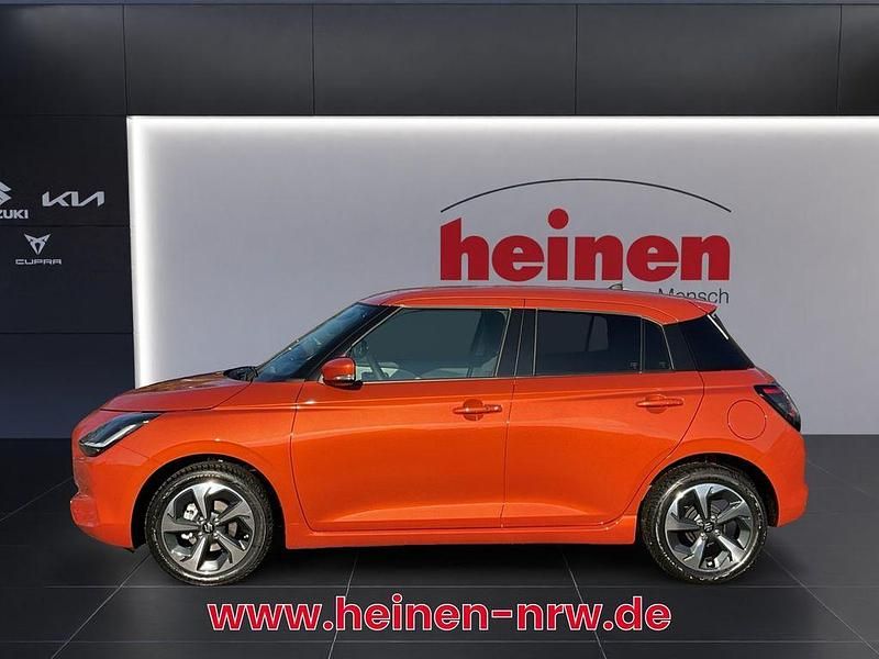 Gebraucht Suzuki Swift Comfort+ 83 PS (61 kW) 2025 Orange Limousine