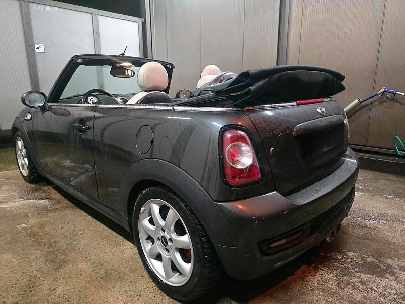Gebraucht Mini Cooper S Cabriolet 184 PS (135 kW) 2012 Grau Cabrio