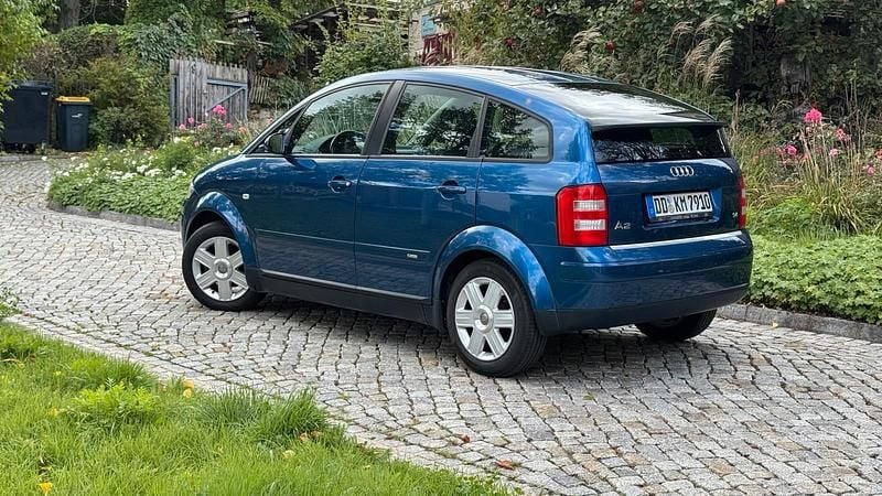 Gebraucht Audi A2 S-Line 75 PS (55 kW) 2003 Blau Kleinwagen
