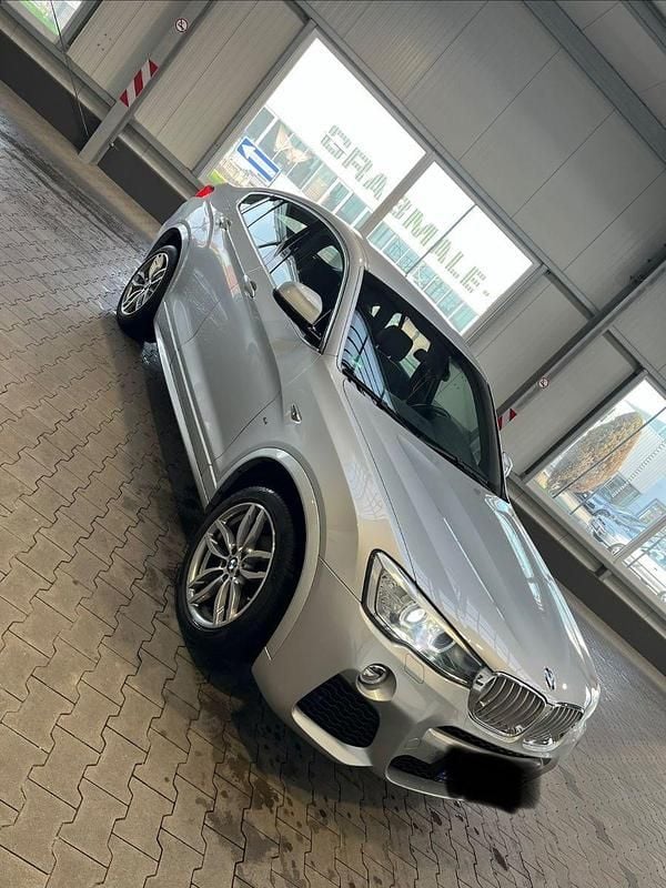 Gebraucht BMW X4 xLine 258 PS (189 kW) 2015 Grau SUV