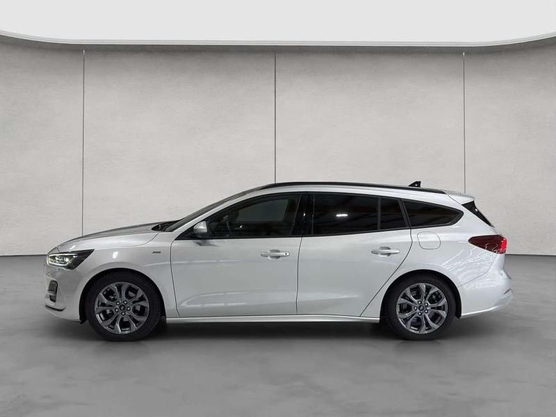 Gebraucht Ford Focus ST-Line X 155 PS (114 kW) 2024 Silber Kombi