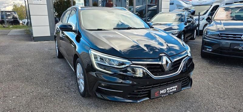 Schwarz Gebraucht 2022 Renault Mégane IV Business Limousine | 15.990 € (Fairer Preis) - Bild 1/4