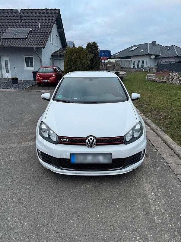 Gebraucht VW Golf VI GTI 211 PS (155 kW) 2009 Weiß Kleinwagen