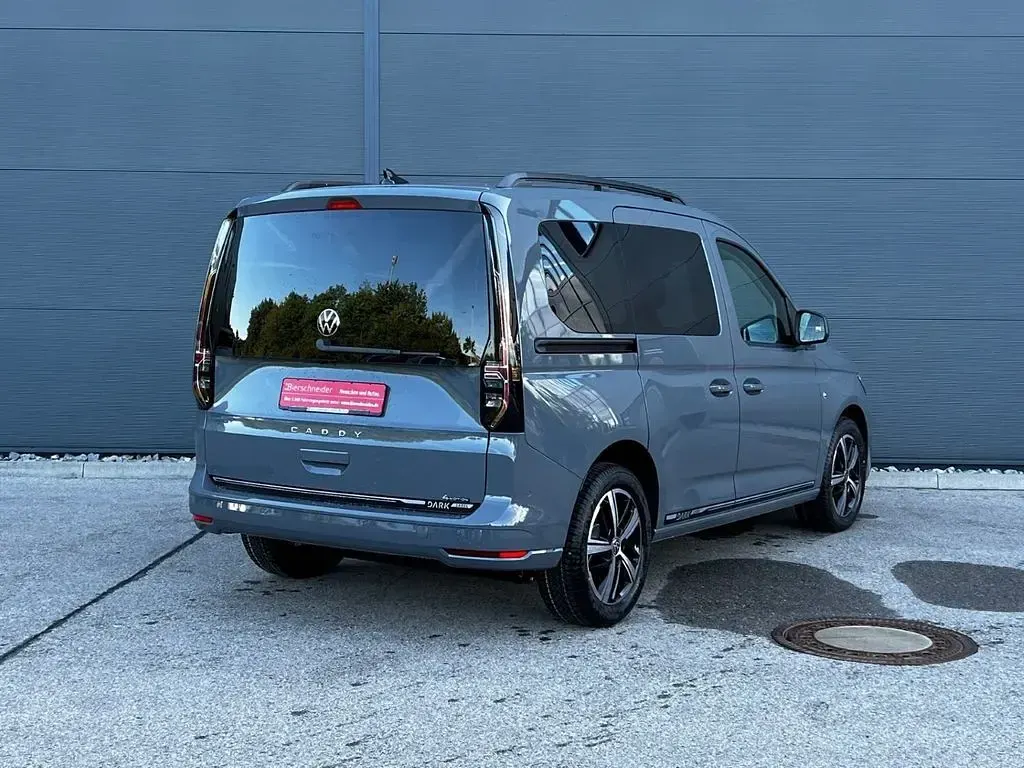 Gebraucht VW Caddy Dark Label 122 PS (89 kW) 2023 Grau Van / Kleinbus